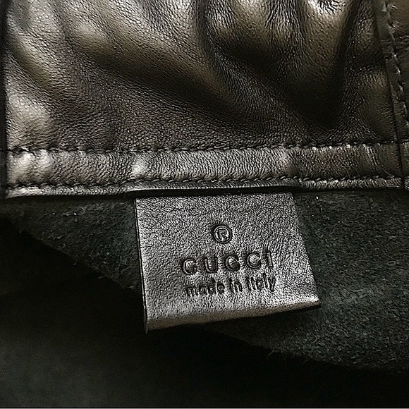 Gucci Black Leather Drawstring Backpack Bag - Picture 8 of 9